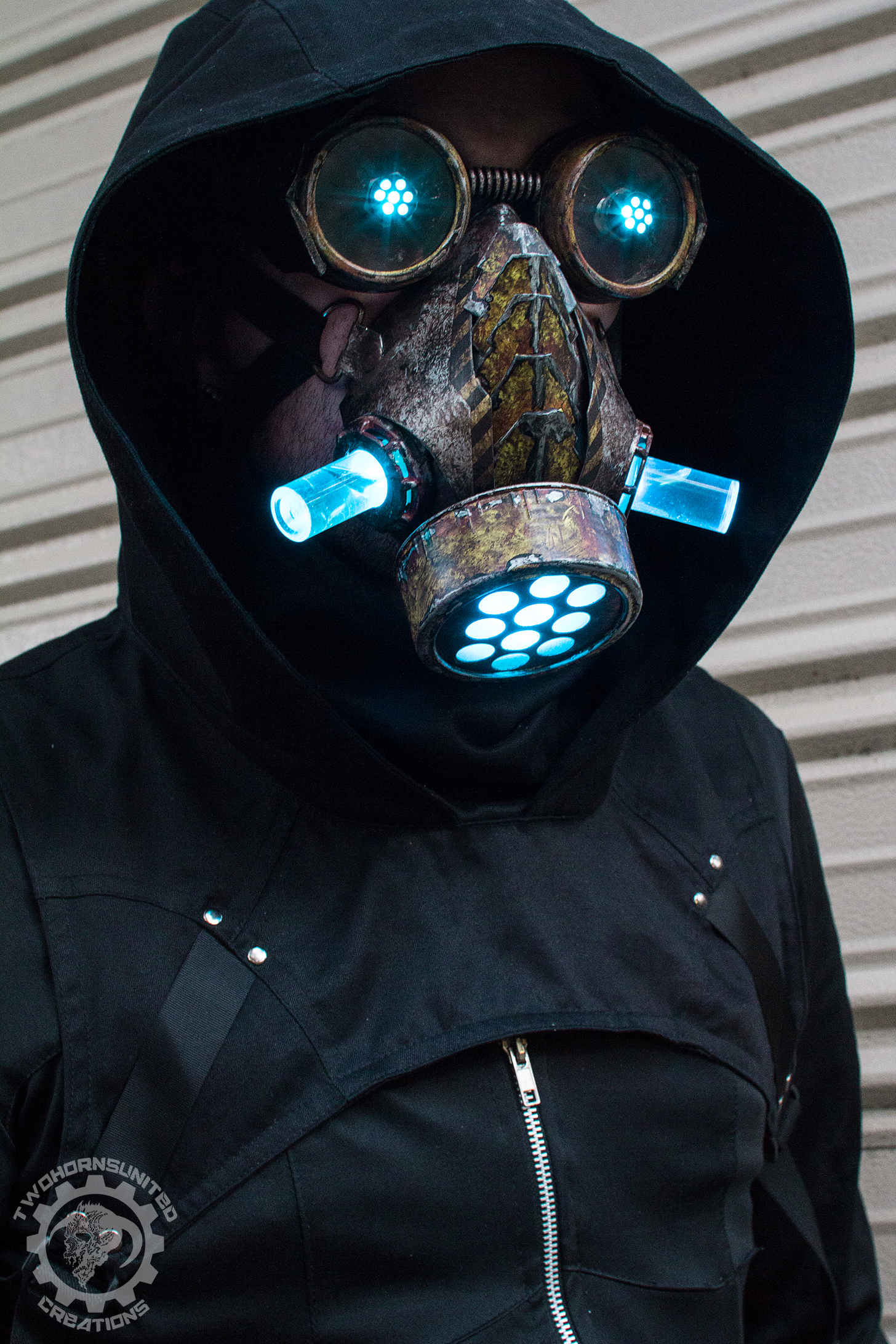 Cyanochrist - Cyberpunk Dystopian light up mask by TwoHornsUnited