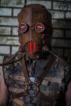 The Operator - lightup Wasteland mask w/ back tank