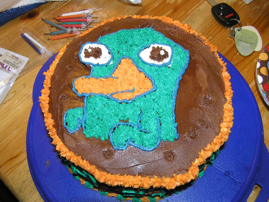 Perry the Playpus cake