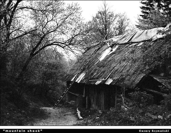 Mountain shack by Czarcio on DeviantArt