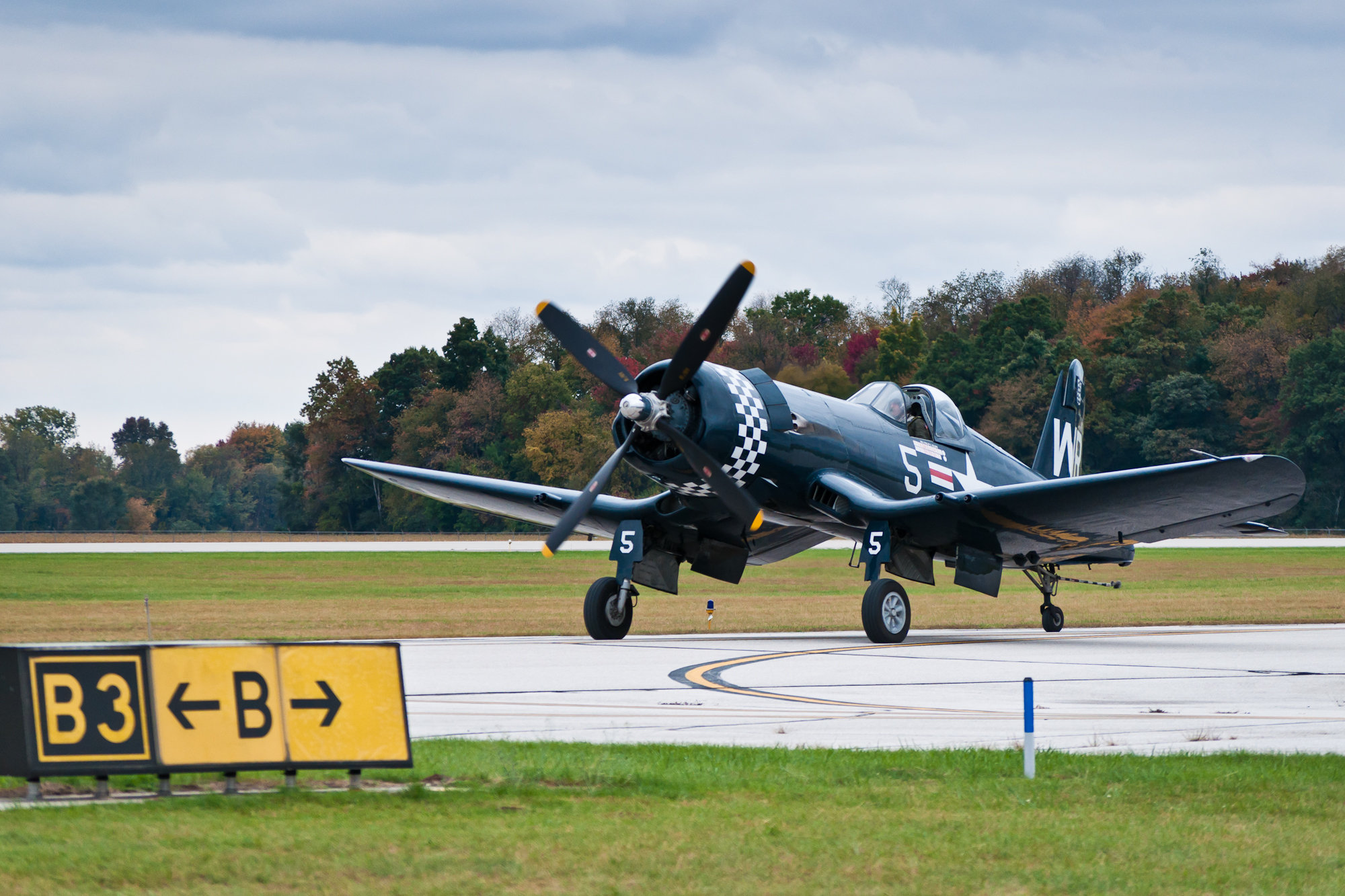 2012 Warbird Fly-In 009