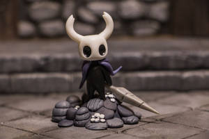 Hollow Knight figure