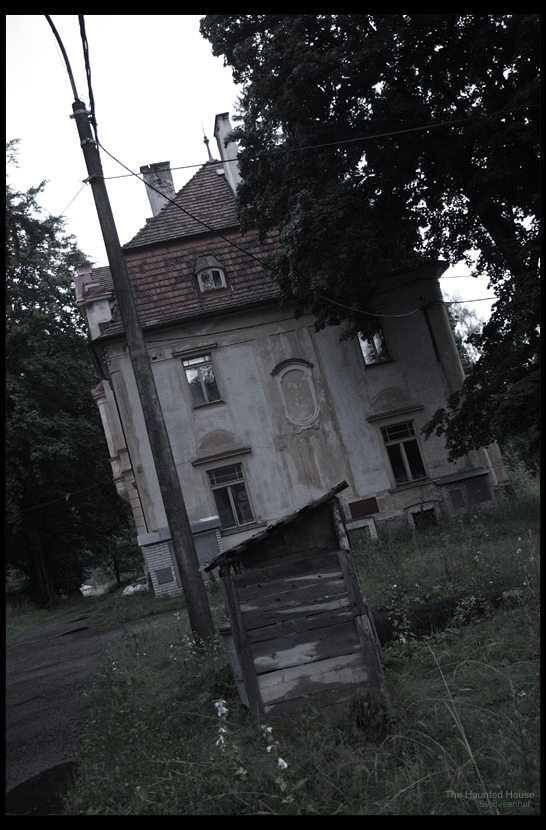 Haunted House 8