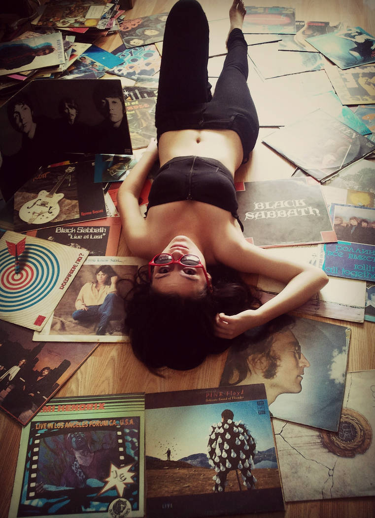 Vinyl me like one of your french girls.