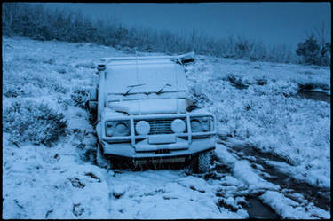 Frozen and Bogged Defender