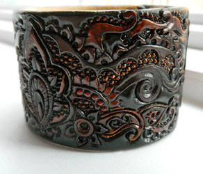 Eastern Dancer Leather Cuff