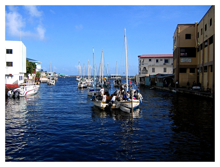 Belize:Canal