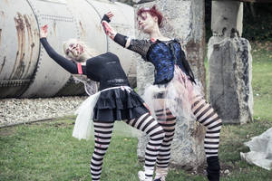 Ballet meets Zombies: The dead leaning in