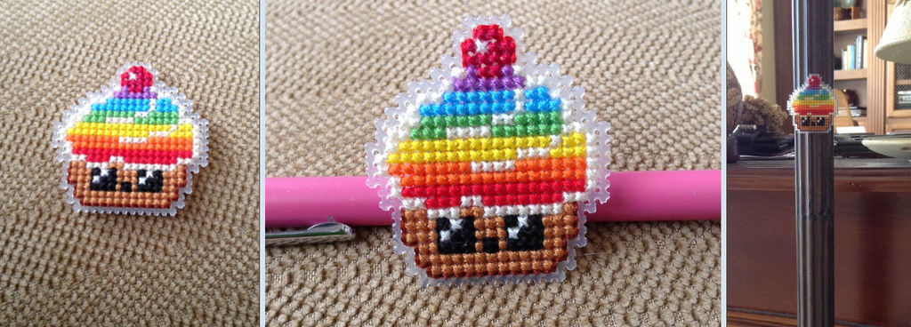 Rainbow Cupcake Magnet ^^