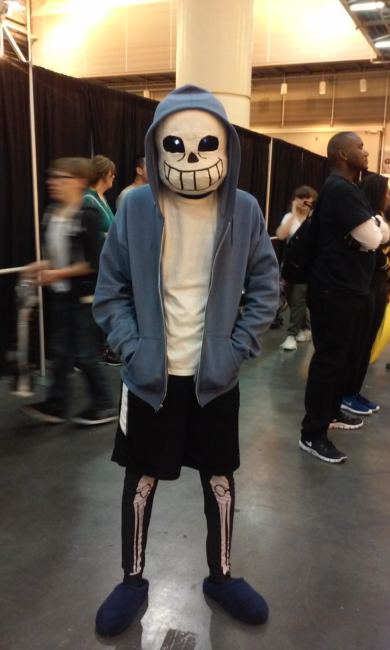 WW Comic Con NO - Sans