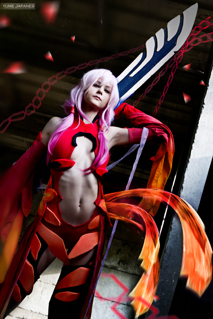 Inori cosplay