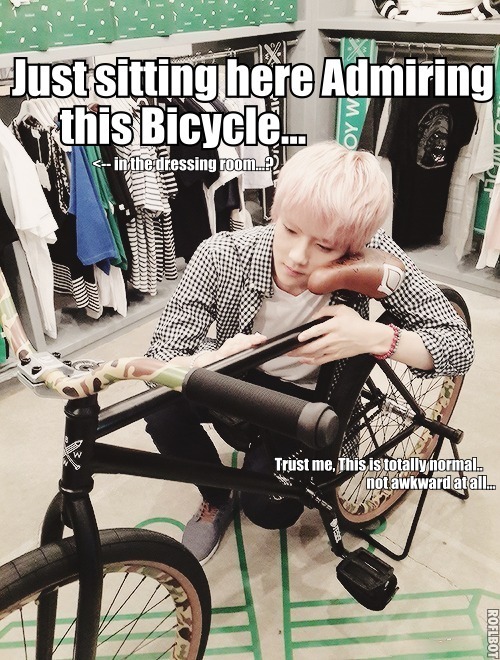 Sehun_Admiring Bicycle_MACRO