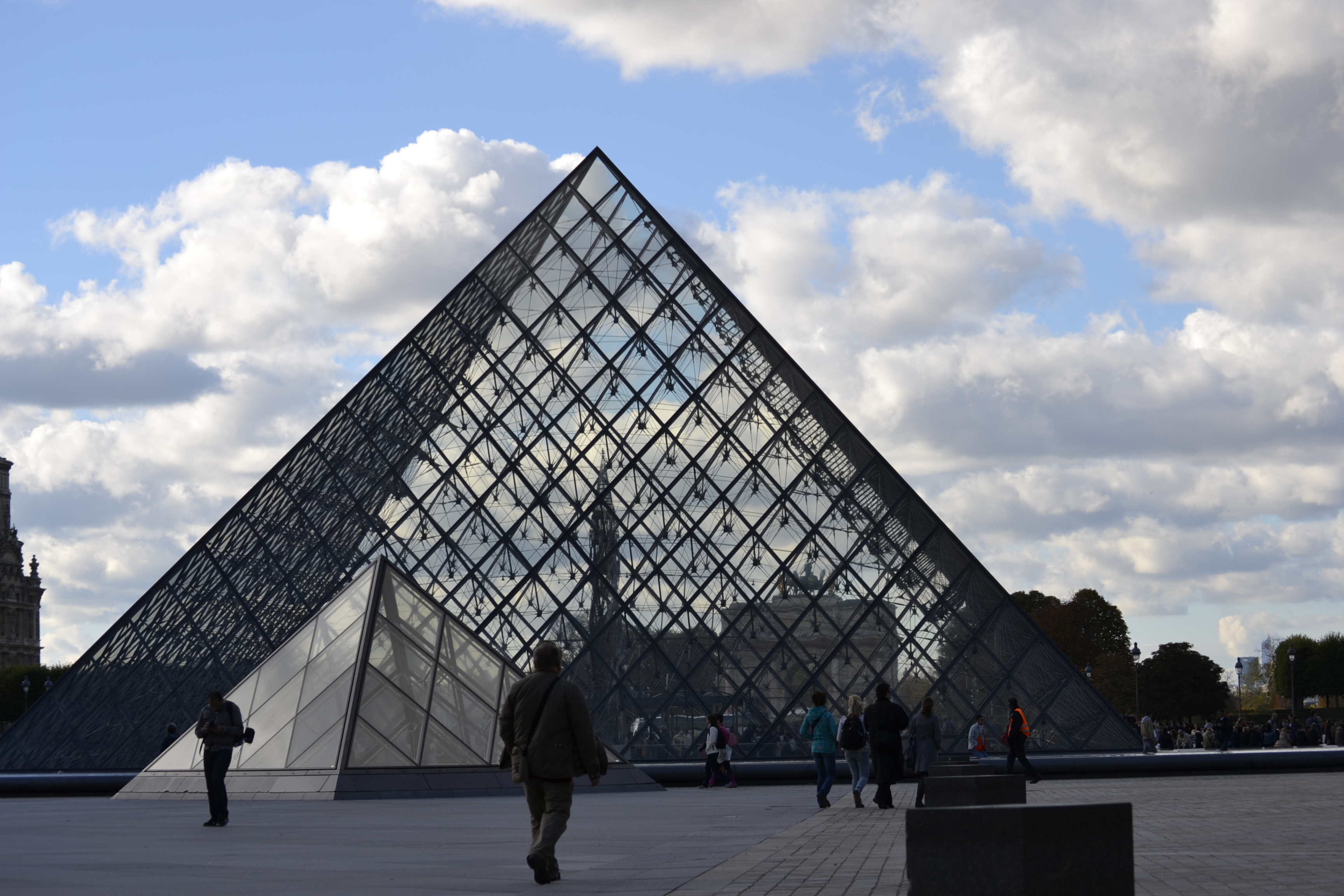 le louvre in Paris