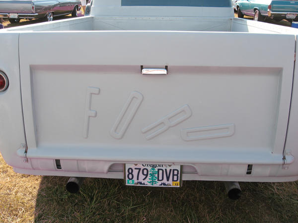 63' Ford Econoline CLOSE-UP