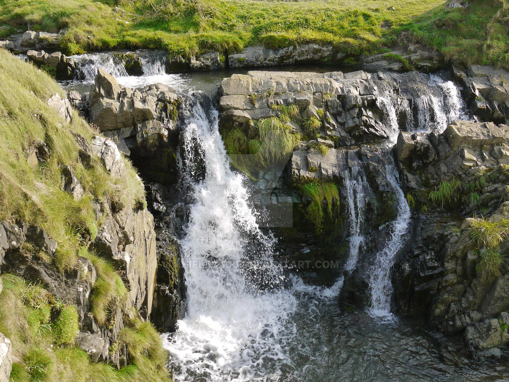 picturesque Cornwall by hiflier100