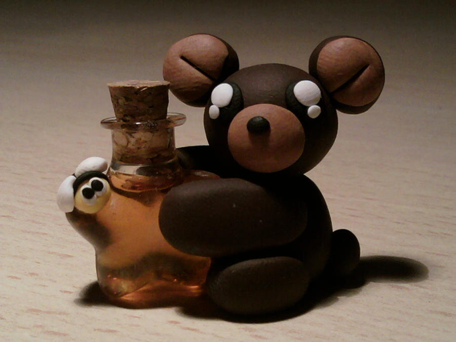 Bear with bottle fimo