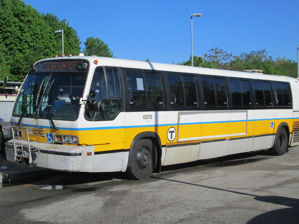 MBTA RTS Bus at Montello Station by tpirman1982 on DeviantArt