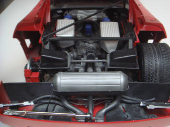 Pocher F-40 Engine