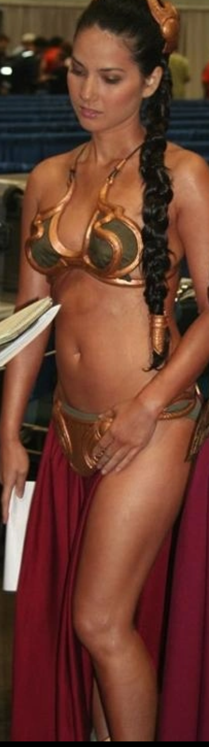 Mandalorian Malice on X: Olivia Munn as Slave Leia? #YesPlease #StarWars  #OliviaMunn  / X