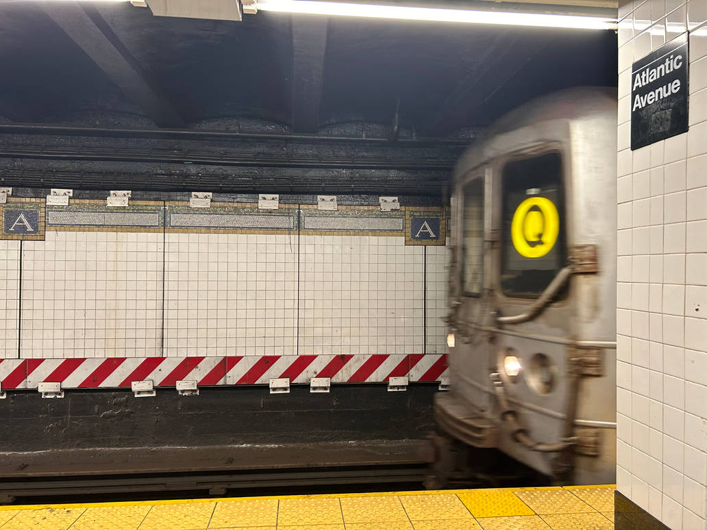 R46 Q TRAIN by TrainJunier9999 on DeviantArt