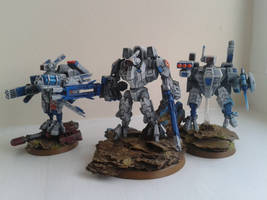 Tau Battlesuit Cadre