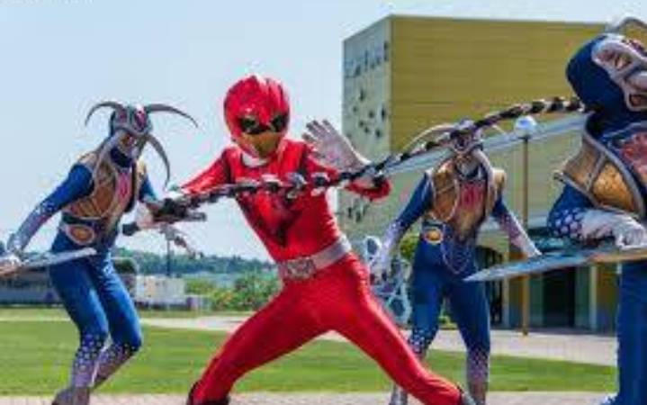 Chain sword Power Rangers Discovery by PowerrangersYay on DeviantArt