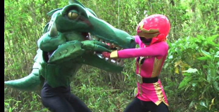 Power Rangers Prizefight gluttongator black friday by PowerrangersYay ...
