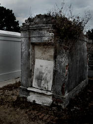 Grave 2