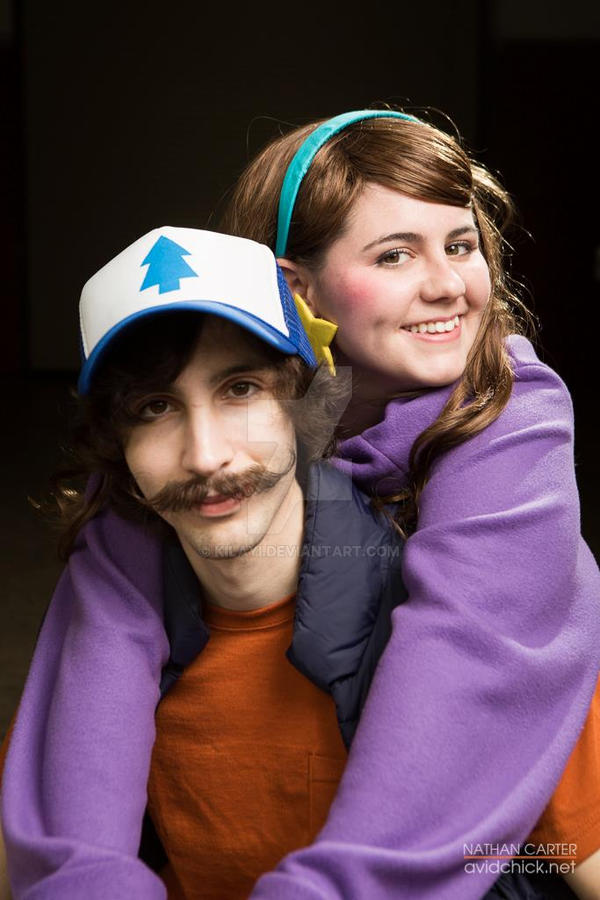 Adorable siblings - Gravity Falls cosplay