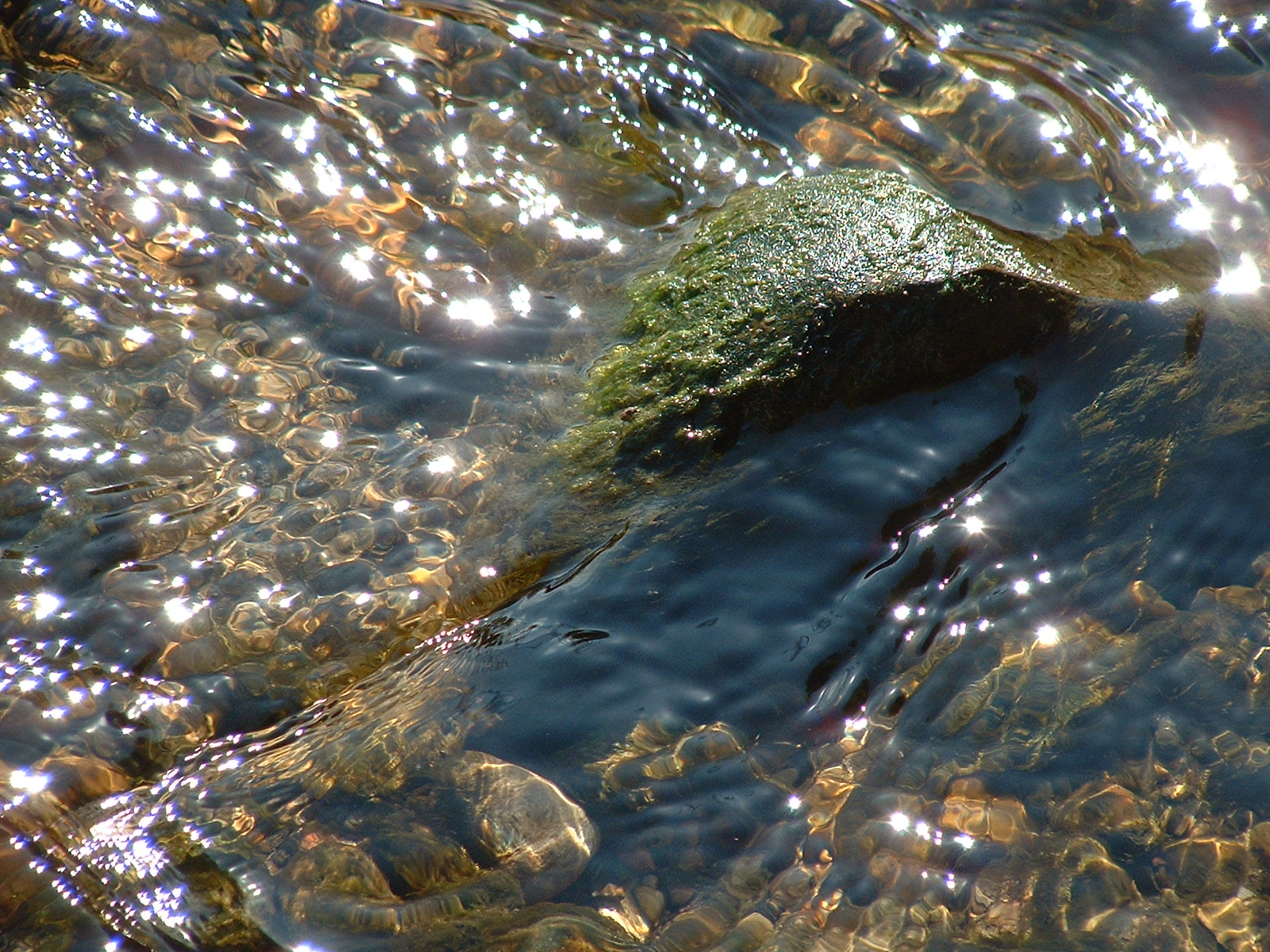 rock breaks water