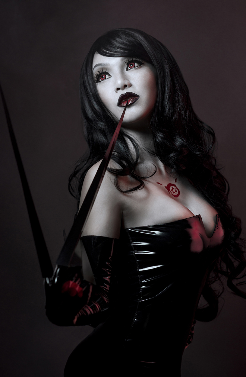 Full Metal Lust by VampBeauty