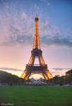 Eiffel Tower by uae4u