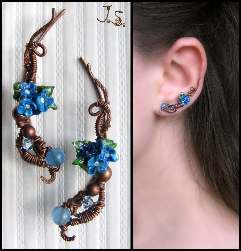 Blue flowers earpins