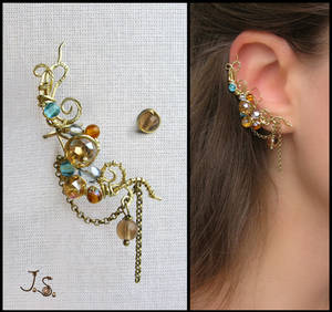 Treasures of the fall ear cuff