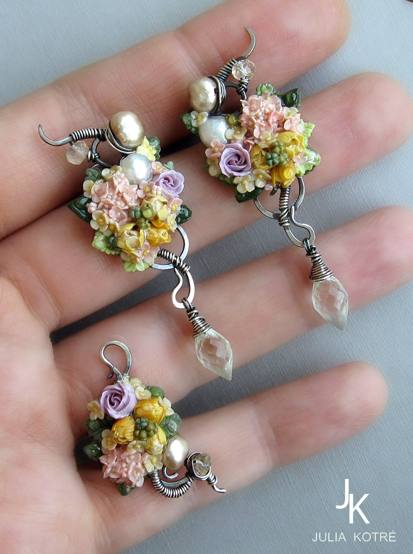 Silver earrings and ear cuff miniature flowers