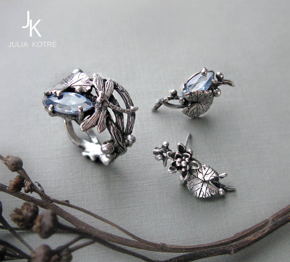 Dragonfly lily set silver cast jewelry by JuliaKotreJewelry