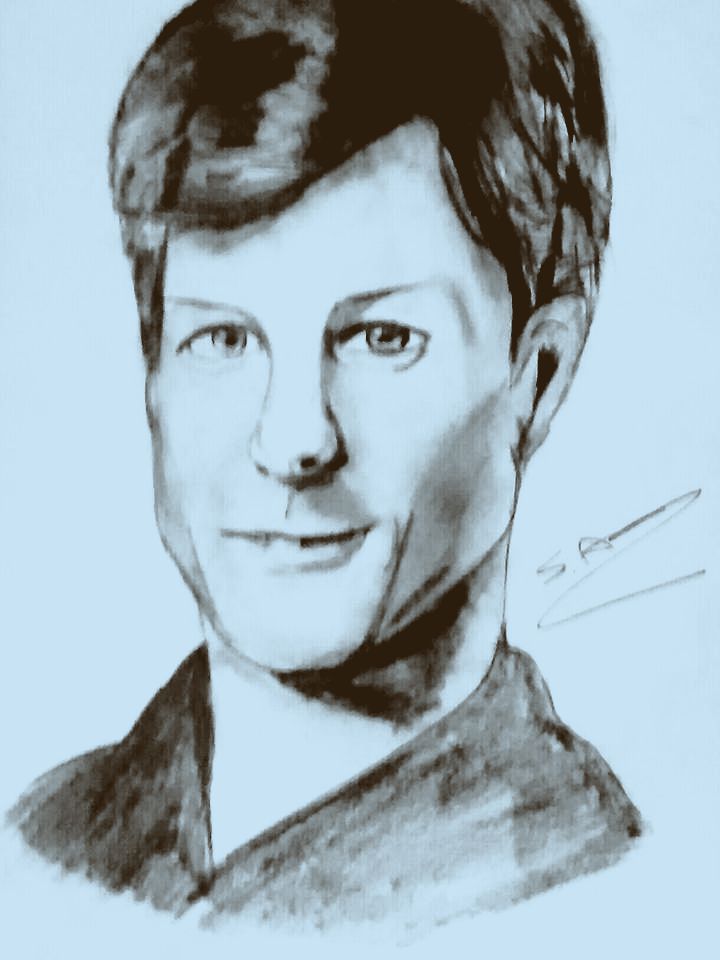 Jamie Bamber