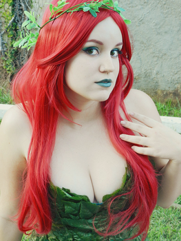 Poison Ivy :: 01