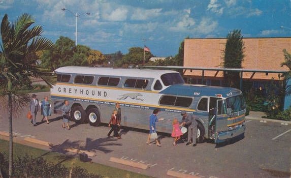 Greyhound Super Scenicruiser