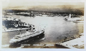 Vintage Hawaii - Entering Honolulu Harbor