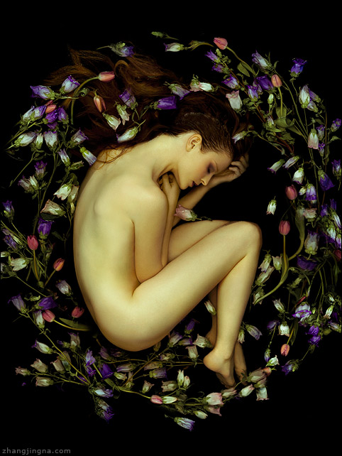 Motherland Chronicles #47 - Womb by zemotion