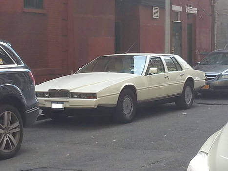 Aston Martin Lagonda