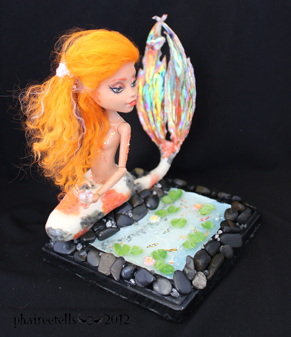 MH repaint 11 HOWLEEN koi mermaid