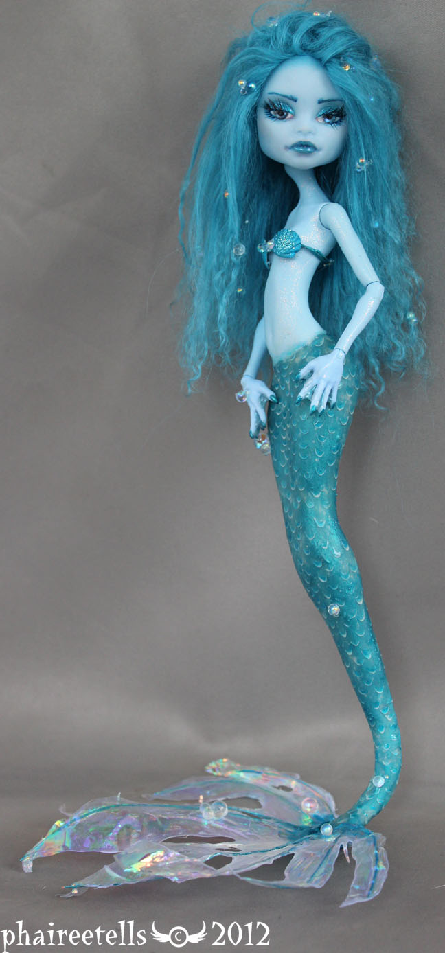 Monster high repaint Abbey blue mermaid