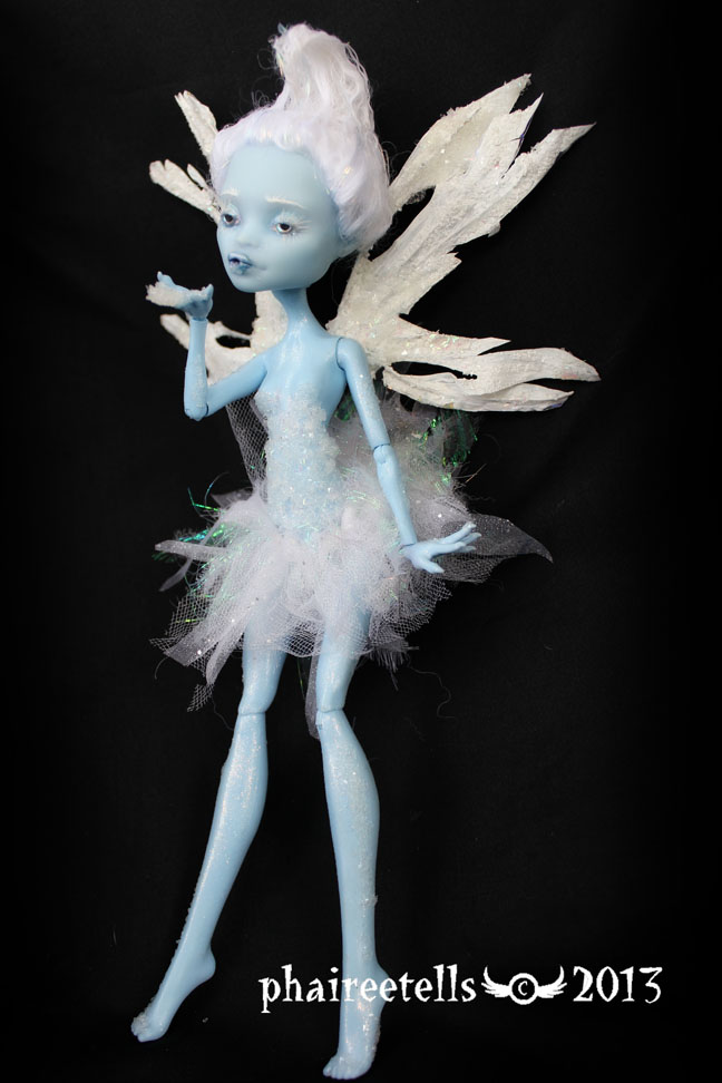 Monster High Abbey Frost Fairy repaint