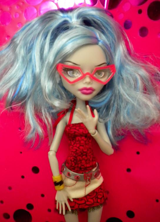 MH: Schools Out Ghoulia