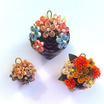 Quilled Flower Shell Ornaments