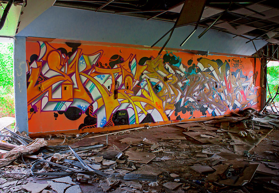 Graffiti by lykeomgeeduh on DeviantArt