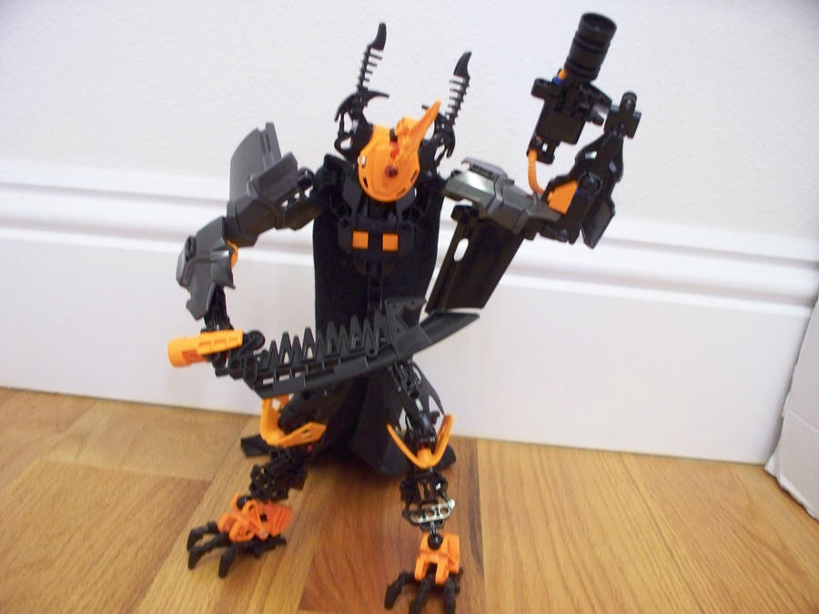 Bionicle MOC: Trizak