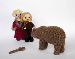 The bear and the maiden fair